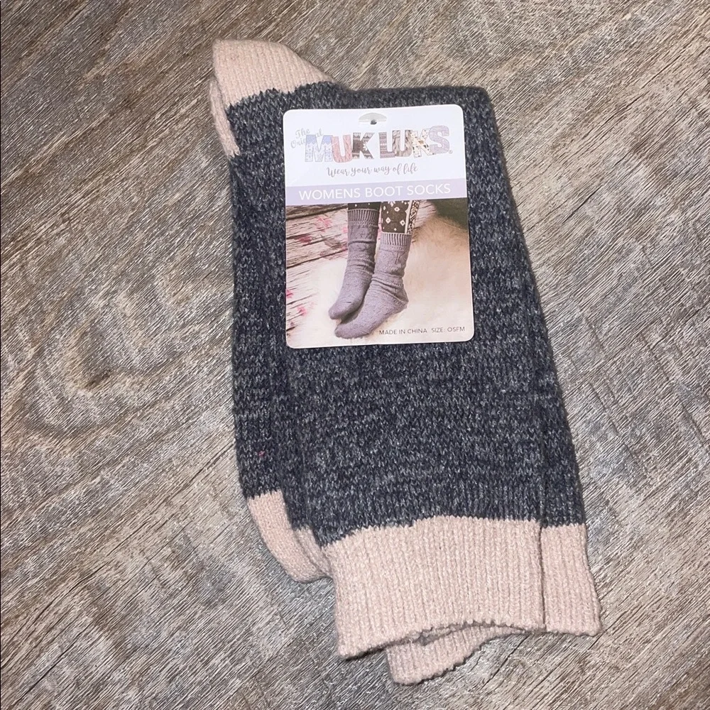 Muk Luks Gray Tan Knit Boot Socks OSFM